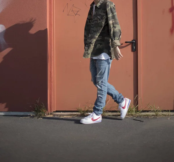 nike cortez outfit men