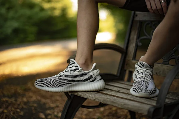 Adidas Yeezy — Zdjęcie stockowe