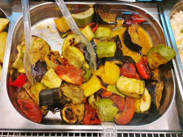 Taca smażonych warzyw — Zdjęcie stockowe