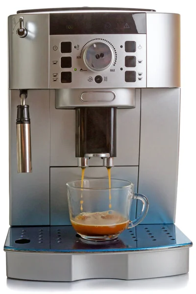 Automatische Koffiezetapparaat Bereide Koffie Wordt Beker Gegoten — Stockfoto
