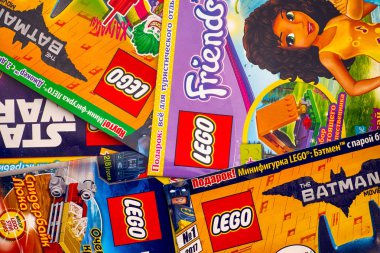 Tambov, Rusya Federasyonu - 19 Kasım 2017 Lego dergiler. Stüdyo vurdu.