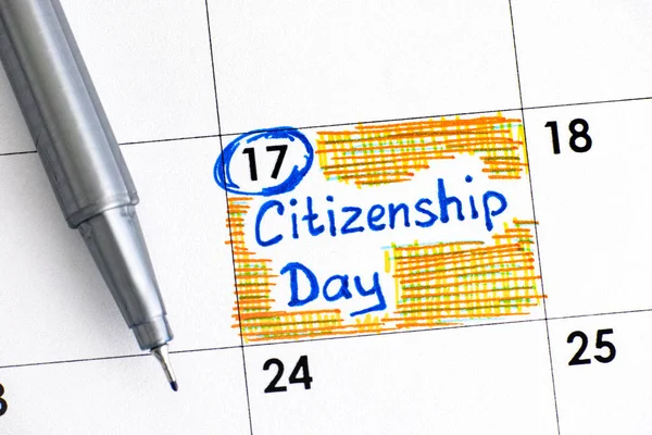 Připomenutí Občanství Den Kalendáři Perem Detail — Stock fotografie