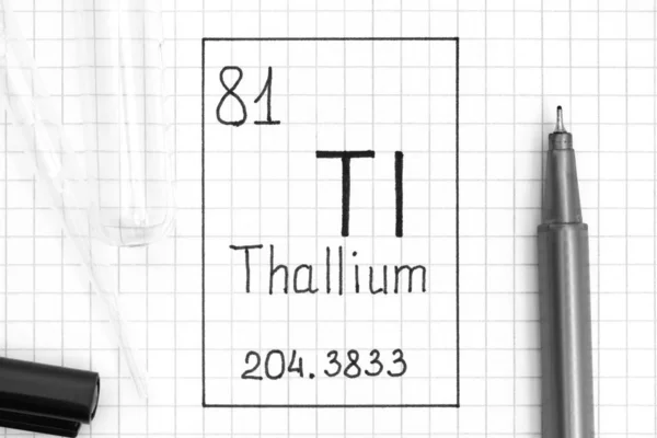 Періодична таблиця елементів. Почерк хімічного елемента Tha — стокове фото
