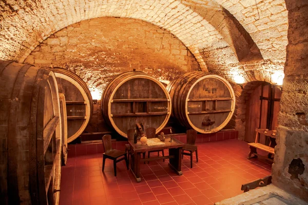 Barils Bois Pour Fermentation Vin Dans Une Cave Vin — Photo