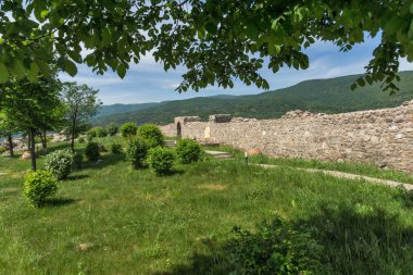 Antik Bizans kale kasaba, Peshtera, Pazarcık bölge, Bulgaristan ın Peristera kalıntıları