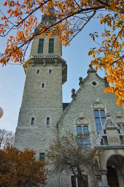 Zürih, İsviçre-28 Ekim 2015: sonbahar görünümü St. Jakob kilise, Zürih, İsviçre