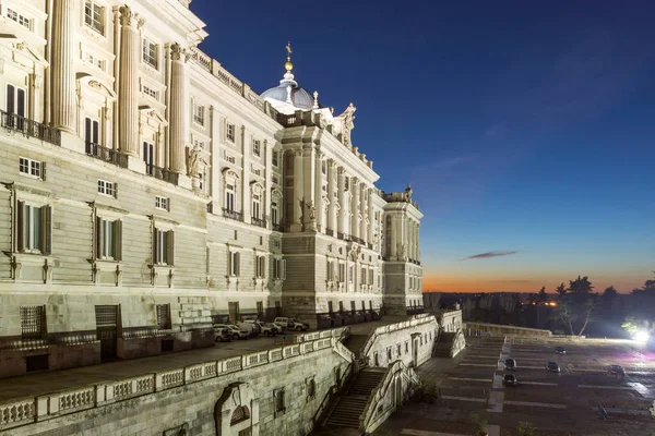 Madrid Spagna Gennaio 2018 Veduta Notturna Della Facciata Del Palazzo — Foto Stock