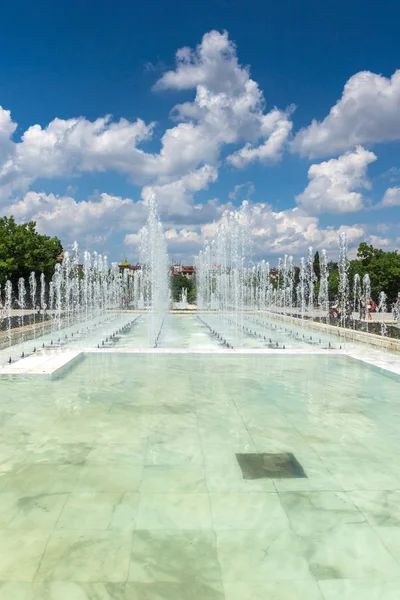 Sofia Bulgaria Mayo 2018 Fuentes Frente Palacio Nacional Cultura Sofía — Foto de Stock