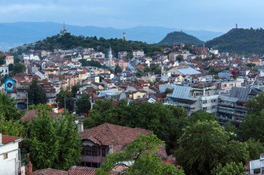 Plovdiv, Bulgaristan - 24 Mayıs 2018: İnanılmaz gece Panorama Şehir Plovdiv için Nebet Tepe Hill, Bulgaristan