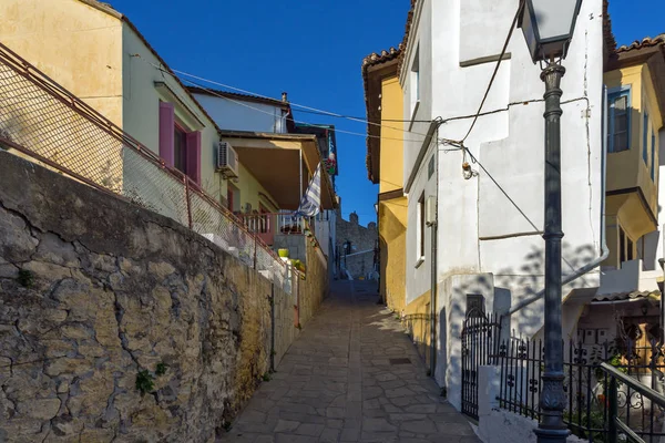 Kavala Grecia Diciembre 2015 Calle Casco Antiguo Kavala Macedonia Oriental — Foto de Stock