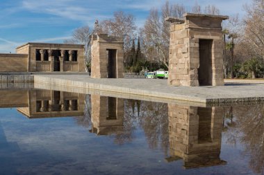 Madrid, İspanya - 23 Ocak 2018: görünüm Debod Tapınağı şehir Madrid, İspanya, Amazing