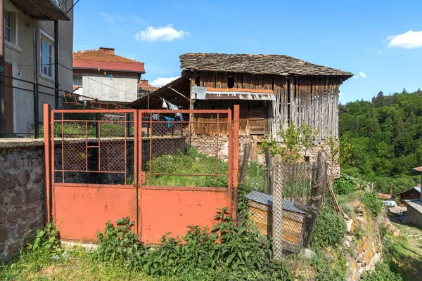 Fotinovo Bulgaria May 2018 Typical Streets Village Fotinovo Rhodopes Mountain — Stock Photo, Image