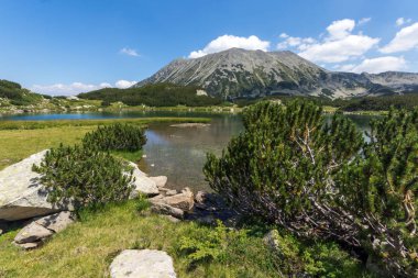Muratovo Gölü ve Todorka tepe, Pirin Dağı, Bulgaristan ile muhteşem manzara