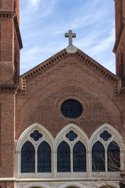 Madrid, İspanya - 23 Ocak 2018: görünümü Virgen de la Paloma kilise şehir Madrid, İspanya, Amazing