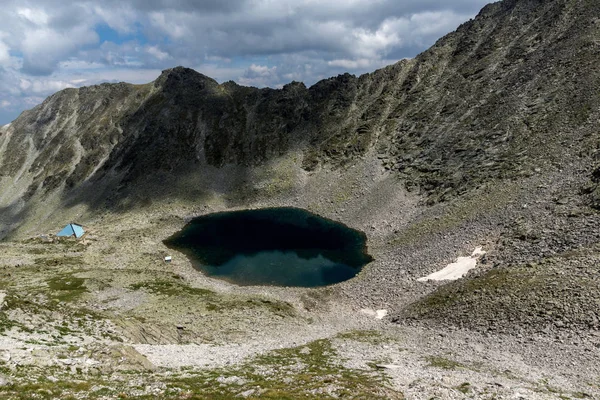 Şaşırtıcı görünümünden Musala tepe, Rila Dağı, Bulgaristan Ledenoto (ICE) Gölü