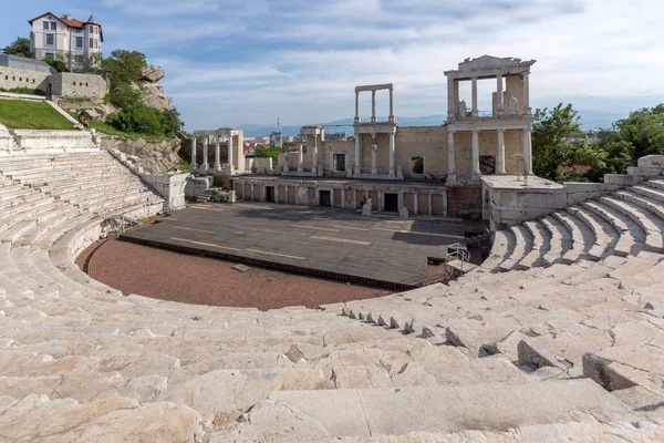 Plovdiv, Bulgaristan - 1 Mayıs 2016: Plovdiv, Bulgaristan'ın harabeleri, antik Roma Tiyatrosu
