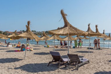 Arapya, Bulgaristan - 2 Temmuz 2013: Panoramik Arapya Beach yakınındaki şehir Tsarevo, Burgaz bölge, Bulgaristan