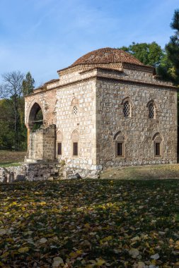 Nis, Sırbistan - 21 Ekim 2017: Sunset görünümünü Bali Camii kale şehir NIS, Sırbistan