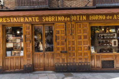 Madrid, İspanya - 23 Ocak 2018: Cephe, Sobrino de Botin Restoran şehir, Madrid, İspanya