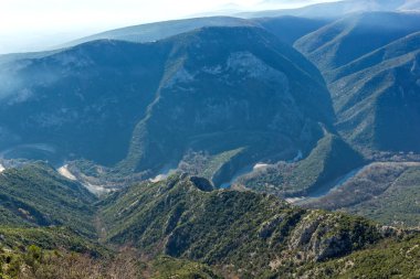 Muhteşem manzara Gorge Nestos Nehri yakınındaki İskeçe şehri, Doğu Makedonya ve Trakya, Yunanistan