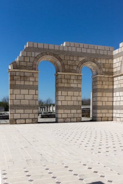 Büyük Bazilikası kalıntıları ilk Bulgar İmparatorluğu Pliska, Bulgaristan başkenti yakınındaki
