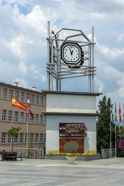 Strumica Macedonia Junio 2018 Torre Del Reloj Plaza Central Ciudad —  Fotos de Stock