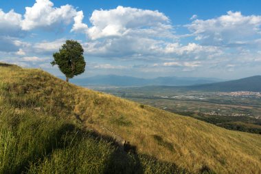 Ograzhden dağın, Blagoevgrad bölge, Bulgaristan günbatımı manzara