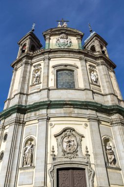 Şaşırtıcı görünümünü Basilica San Miguel şehir Madrid, İspanya