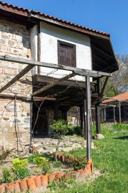 Ortaçağ Rahibe Manastırı Orlitsa St. Havari Peter ve Paul Rila Manastırı, Köstendil bölge, Bulgaristan yakın: