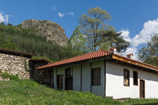 Nunnery Medieval Orlitsa Apóstoles Pedro Pablo Cerca Del Monasterio Rila —  Fotos de Stock