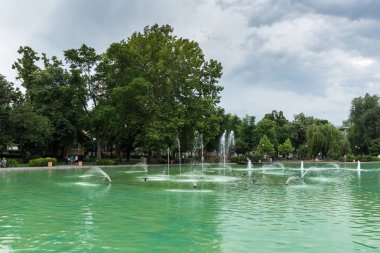 Plovdiv, Bulgaristan - 25 Mayıs 2018: Panoramik şarkı çeşmeler Şehir Plovdiv, Bulgaristan
