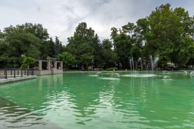 Plovdiv, Bulgaristan - 25 Mayıs 2018: Panoramik şarkı çeşmeler Şehir Plovdiv, Bulgaristan
