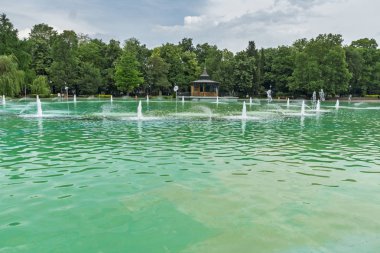 Plovdiv, Bulgaristan - 25 Mayıs 2018: Panoramik şarkı çeşmeler Şehir Plovdiv, Bulgaristan