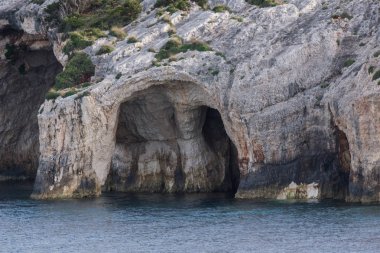 Gün batımı görünümü, mavi mağara, Zakynthos, Yunanistan