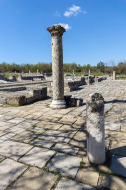İlk Bulgar İmparatorluğu ortaçağ kalesi büyük Preslav (Veliki Preslav), bölge Shumen, Bulgaristan başkenti Harabeleri