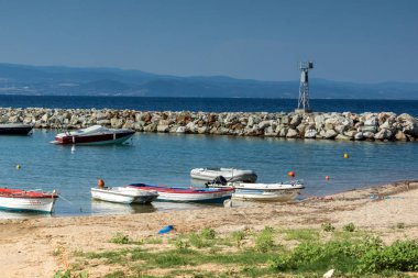Nea Fokea, Kassandra, Chalkidiki, Yunanistan - 24 Haziran 2014: Bağlantı noktası, Nea Fokea Kassandra Yarımadası, Chalkidiki, Orta Makedonya, Yunanistan