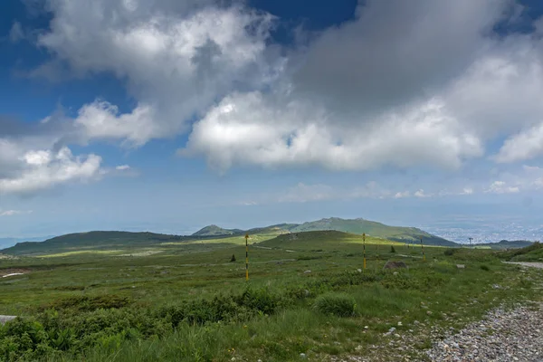 Panorama Avec Collines Verdoyantes Montagne Vitosha Près Cherni Vrah Peak — Photo