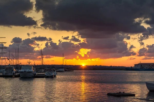 Sozopol Bulgaria Julio 2016 Puesta Sol Puerto Sozopol Región Burgas — Foto de Stock