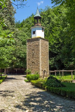 Mimari etnografik kompleksi EDDR (Etara) yakınındaki şehir Gabrovo, Bulgaristan