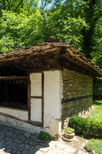 ガブロヴォ ブルガリアの町の近く建築民族複合 Etar エタル前 — ストック写真