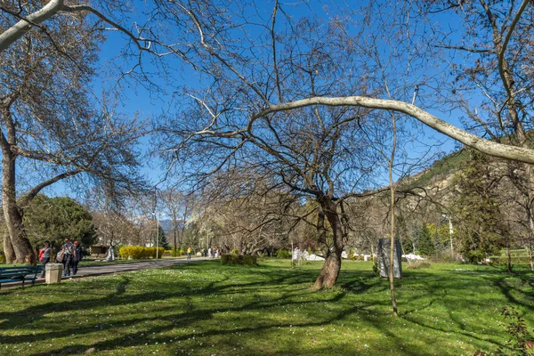 Sandanski Bulgaria Abril 2018 Vista Primavera Park Vrach Ciudad Sandanski —  Fotos de Stock