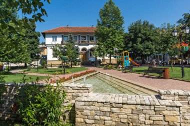 Tryavna, Bulgaristan - 6 Temmuz 2018: Tarihi şehir, Tryavna, Gabrovo Bölgesi, Bulgaristan ortasına