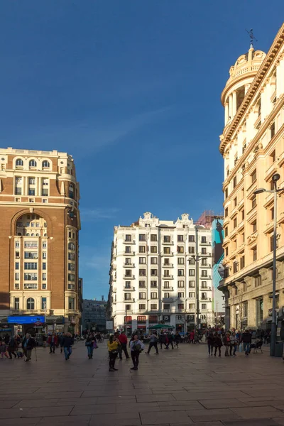 Madrid Spanje Januari 2018 Zonsondergang Weergave Van Mensen Het Plein — Stockfoto