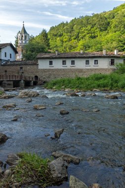 Dryanovo Manastırı aziz Başmelek Michael, Gabrovo Bölgesi, Bulgaristan on dokuzuncu yüzyılda binaların