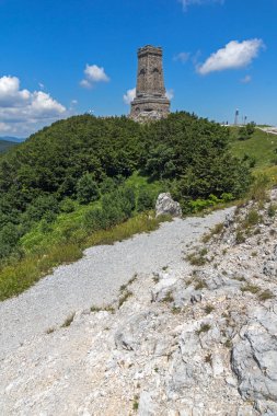 Stara Planina (Balkan) dağ ve anıt özgürlük Shipka, Stara Zagora bölge, Bulgaristan