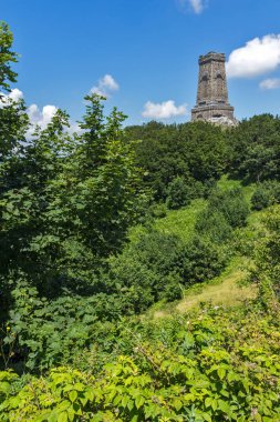Stara Planina (Balkan) dağ ve anıt özgürlük Shipka, Stara Zagora bölge, Bulgaristan