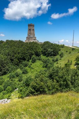 Stara Planina (Balkan) dağ ve anıt özgürlük Shipka, Stara Zagora bölge, Bulgaristan
