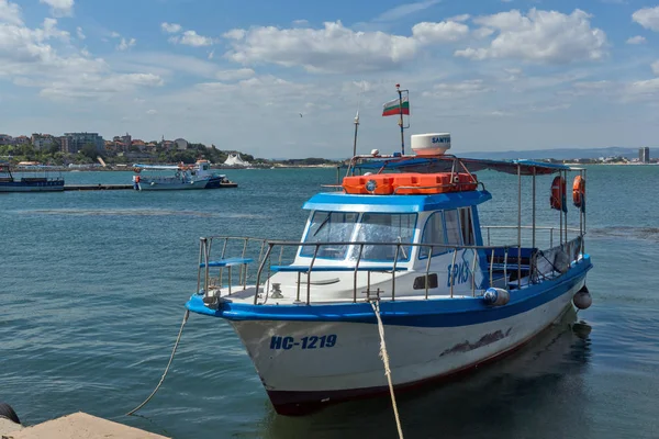 Nessebar Bulgária Agosto 2018 Panorama Com Barco Pesca Porto Nessebar — Fotografia de Stock