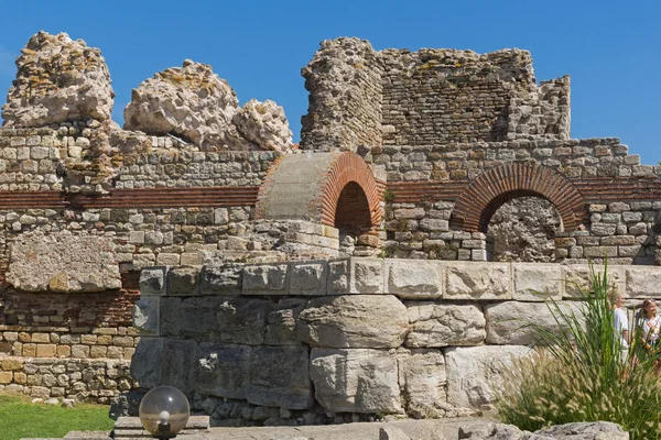 Antiguas Ruinas Fortificaciones Entrada Del Casco Antiguo Nessebar Región Burgas — Foto de Stock