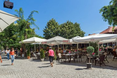 Nessebar, Bulgaristan - 12 Ağustos 2018: Tipik sokak eski kasaba Nessebar, Burgaz bölge, Bulgaristan